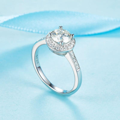 Round Cut Moissanite Diamond Ring with Halo Setting